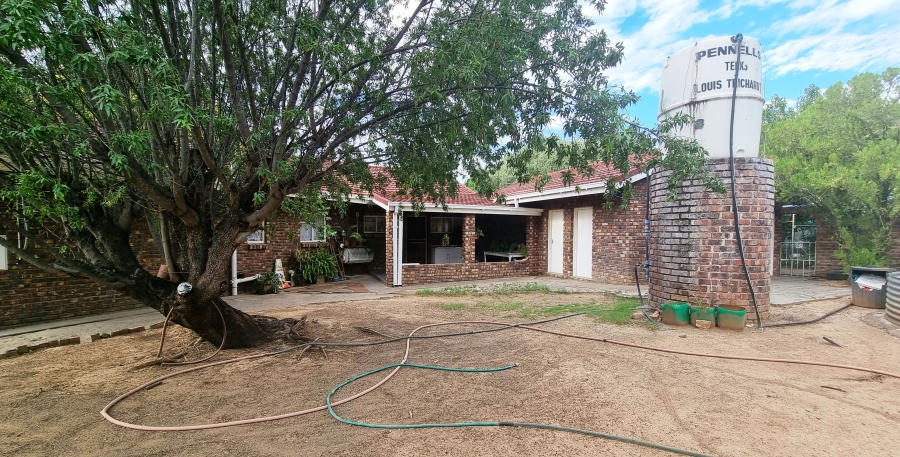 3 Bedroom Property for Sale in Douglas Northern Cape